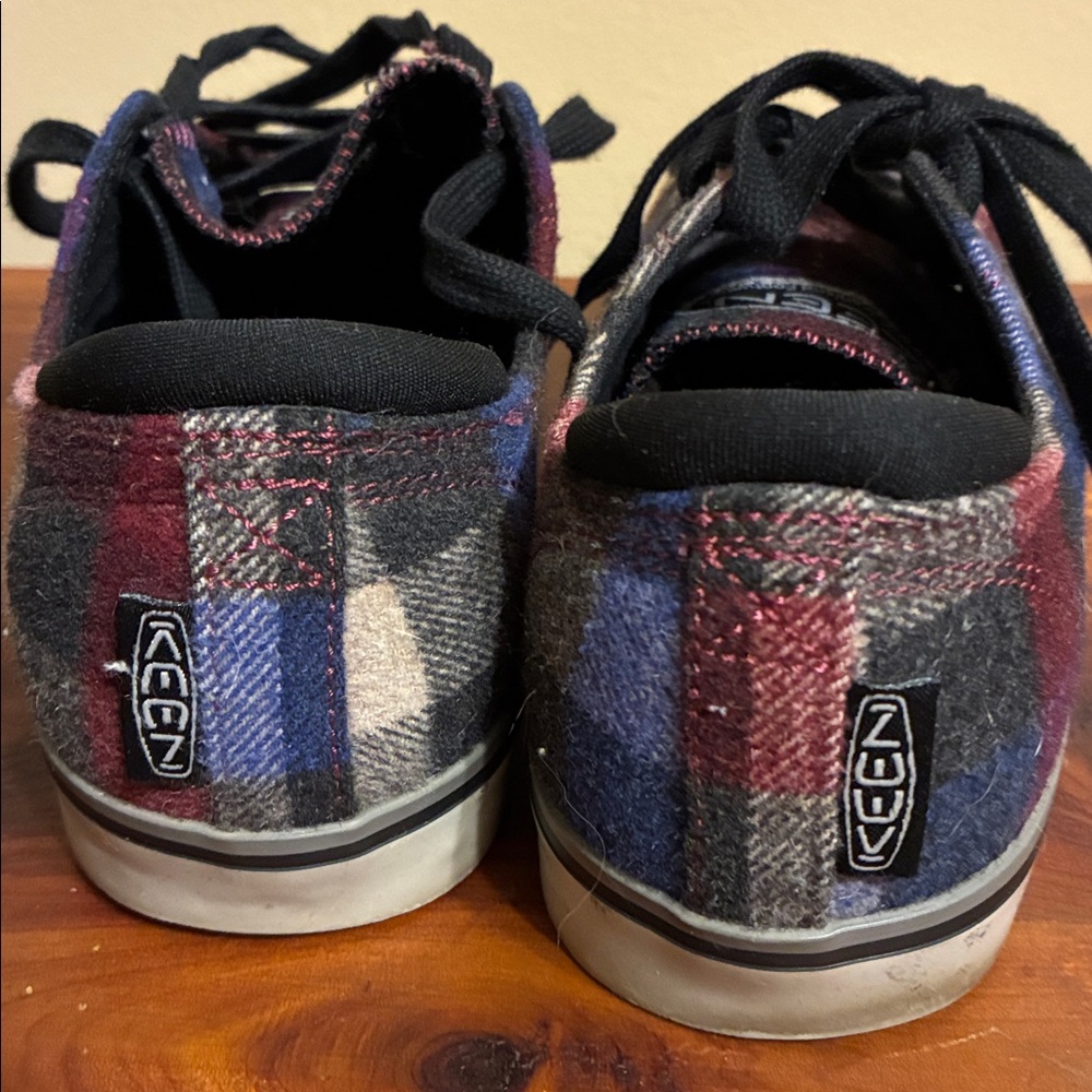 Keen Ladies Elsa III Sneakers - Wool Blue, Red, and Black Plaid - Picture 2 of 6